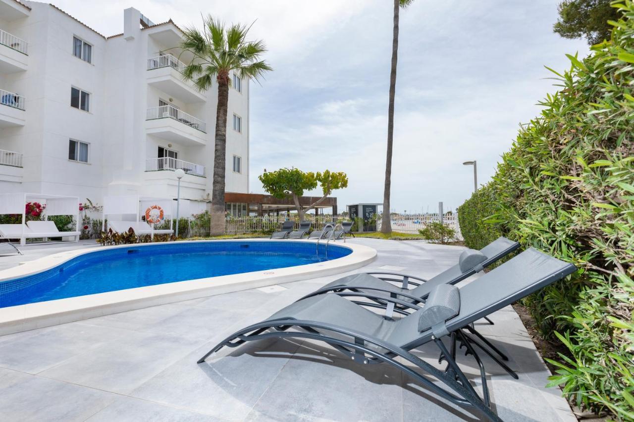 Sand Beach Apartments Apartment