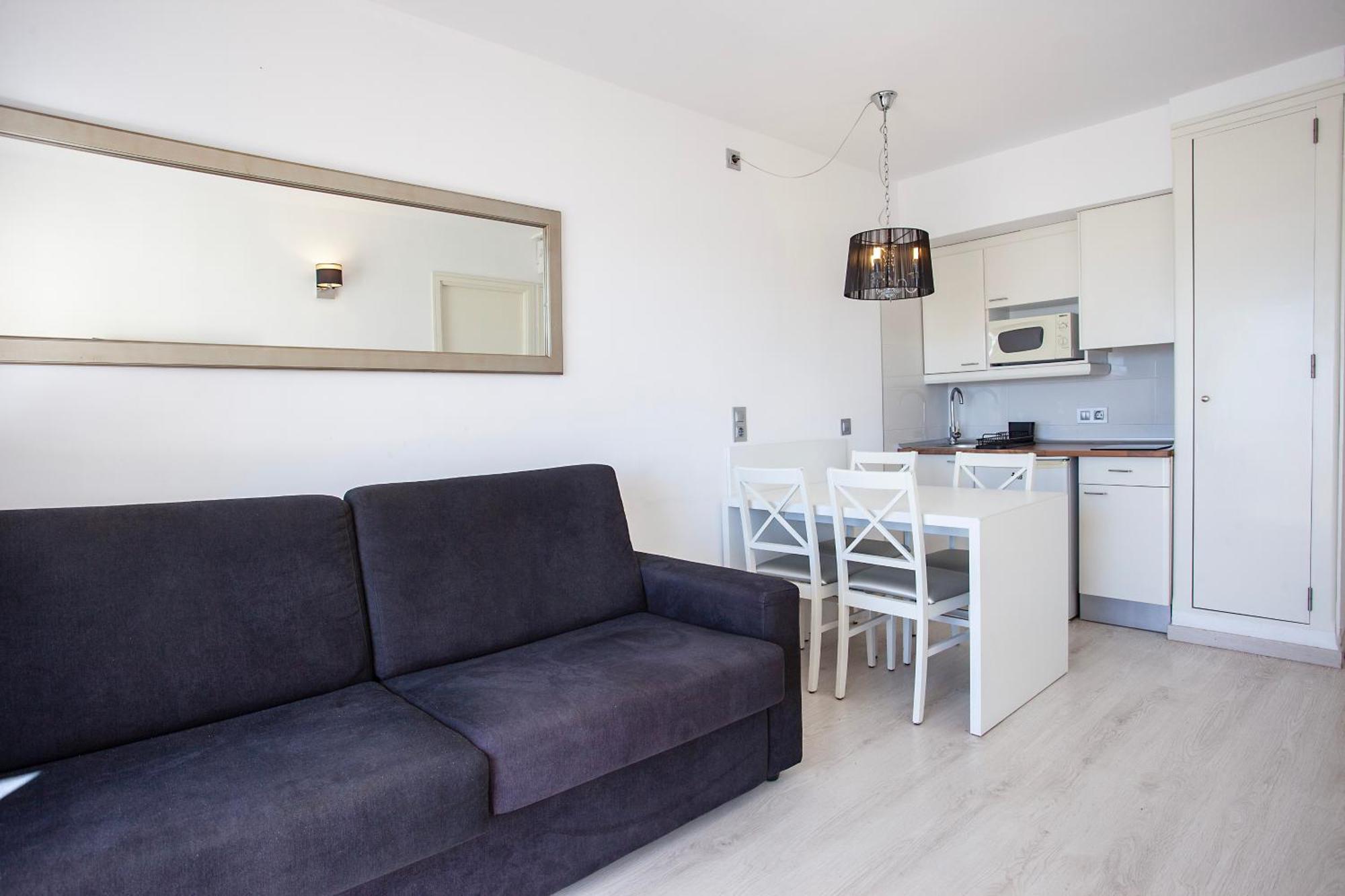 Sand Beach Apartments